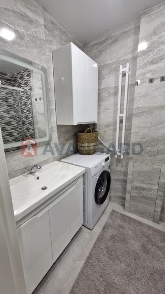 3 ����. ��������, 47/-/7 ��. �., 1/5 ���� ���� 2