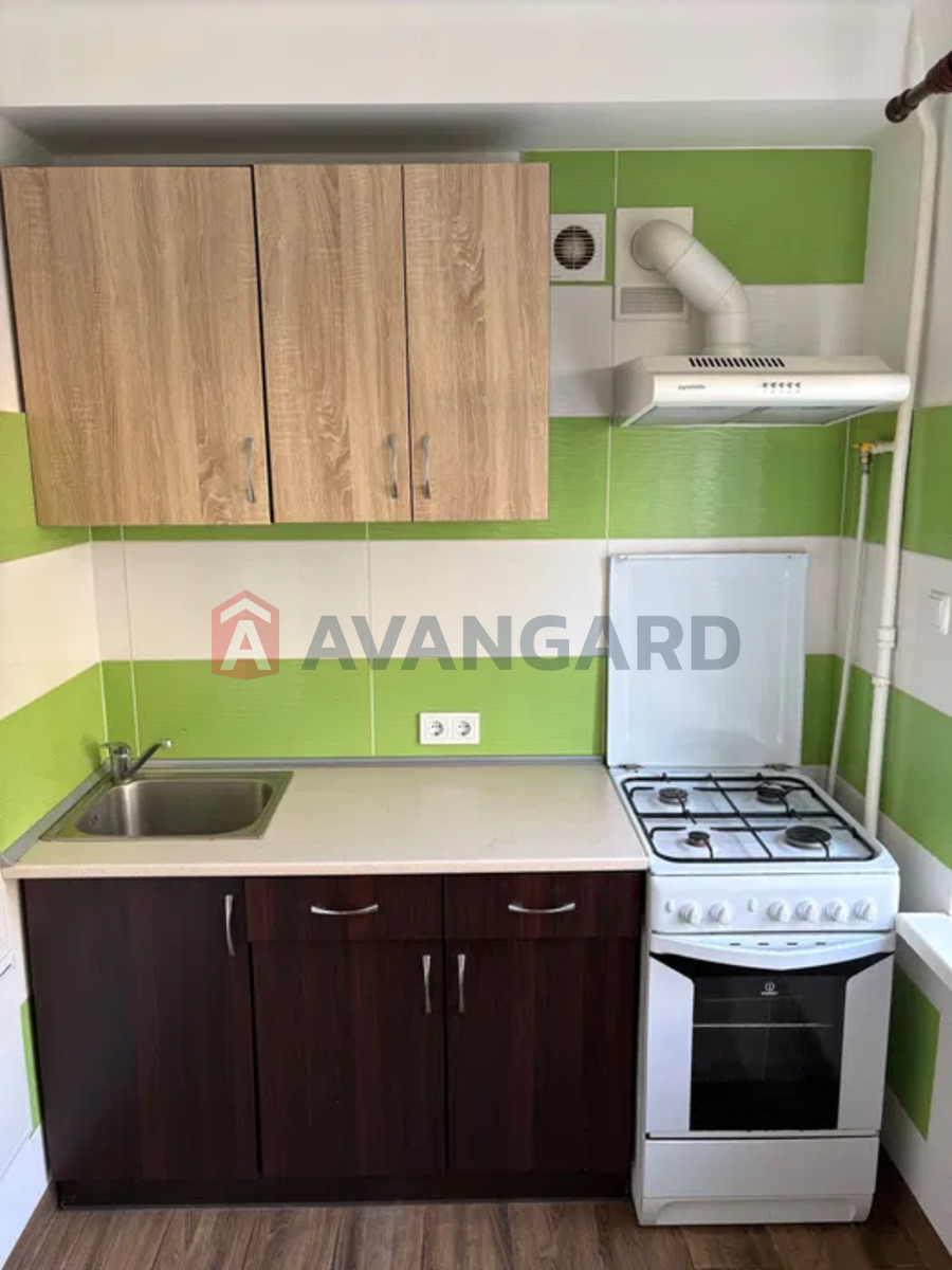 1 ��. ��������, 45/-/6 ��. �., 3/5 ������ ���� 10