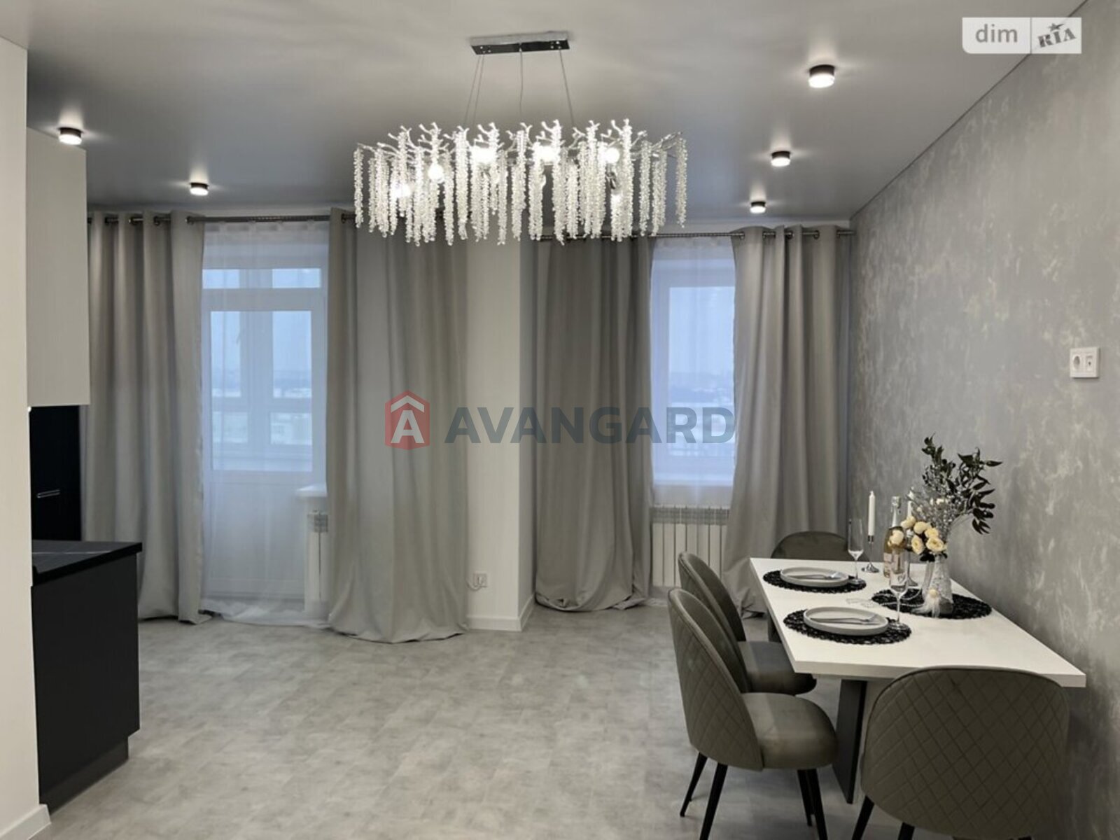 2 ��. ��������, 70/29/24 ��. �., 5/8 ������ ���� 1