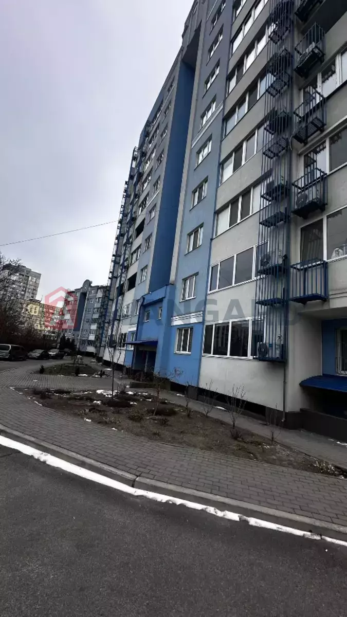 2 ����. ��������, 48/18/17 ��. �., 3/9 ���� ���� 19