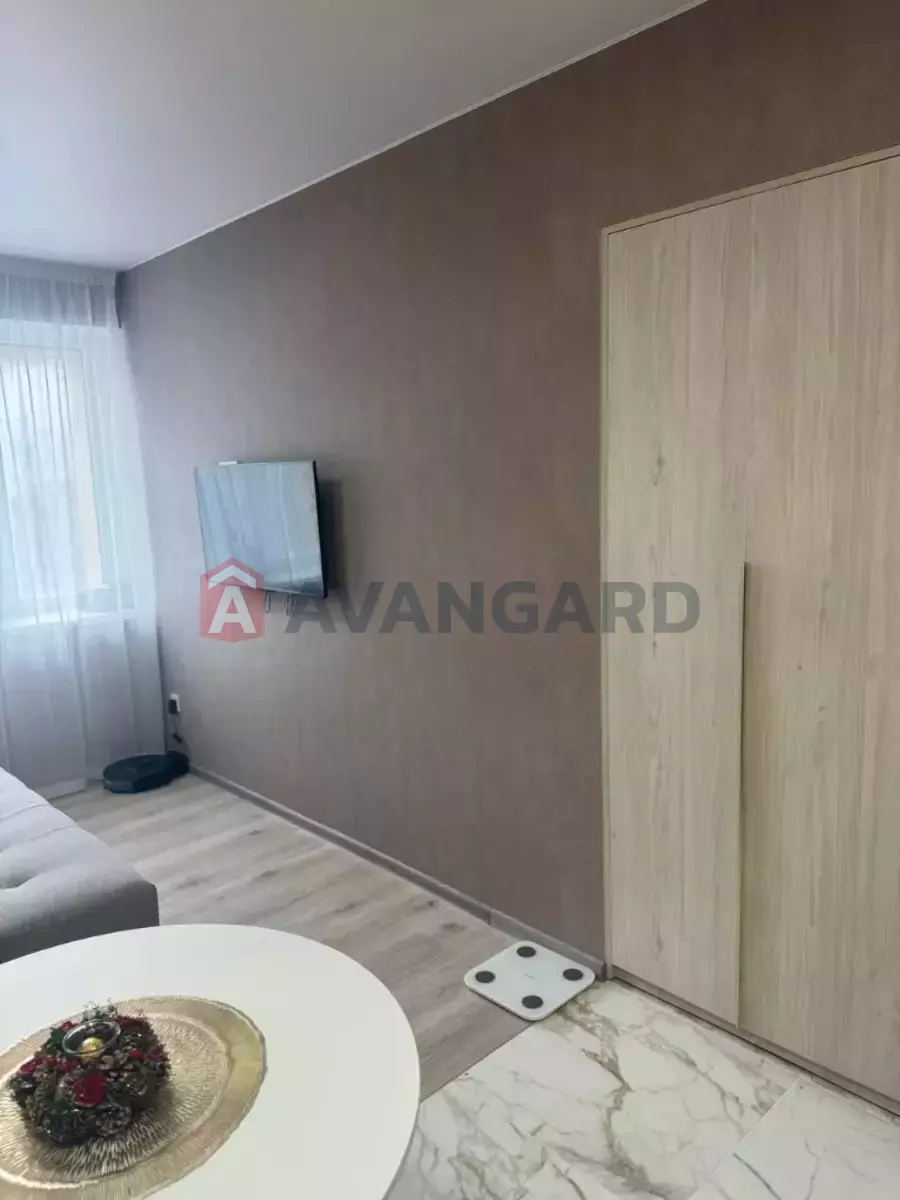 1 ��. ��������, 26/23/4 ��. �., 3/9 ������ ���� 8