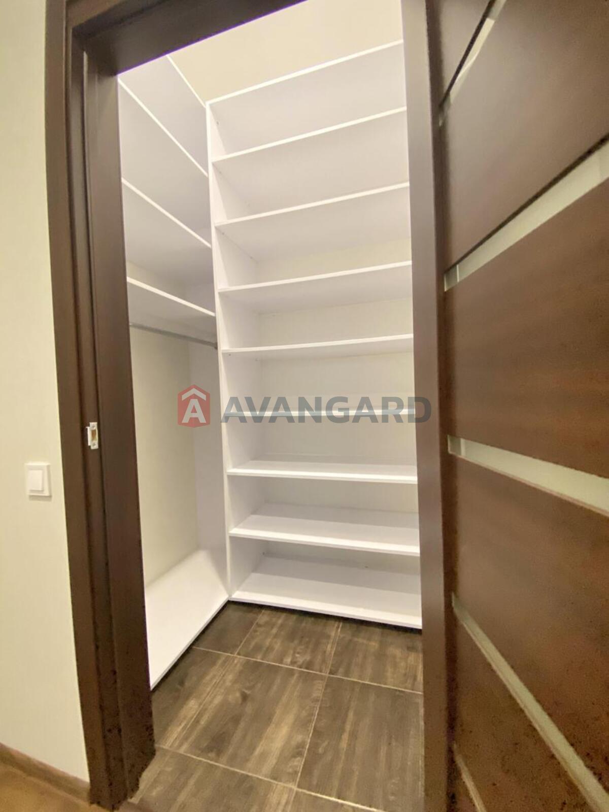 1 ��. ��������, 57/23/17 ��. �., 6/25 ������ ���� 8