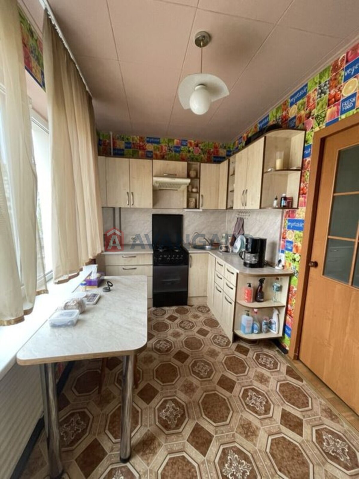 1 ��. ��������, 40/-/40 ��. �., 5/9 ������ ���� 4