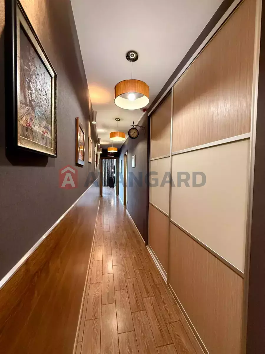 3 ��. ��������, 107/-/- ��. �., 7/16 ������ ���� 8