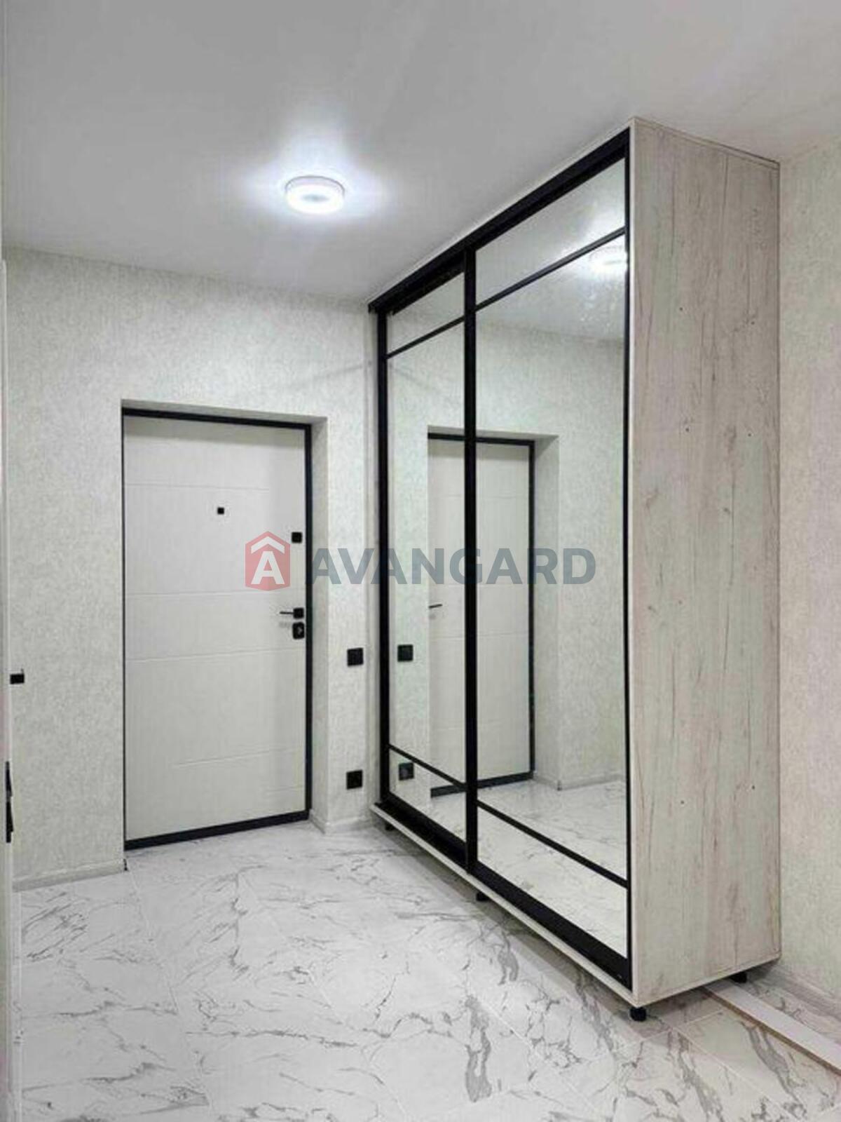 1 ��. ��������, 22/-/5 ��. �., 1/4 ������ ���� 5