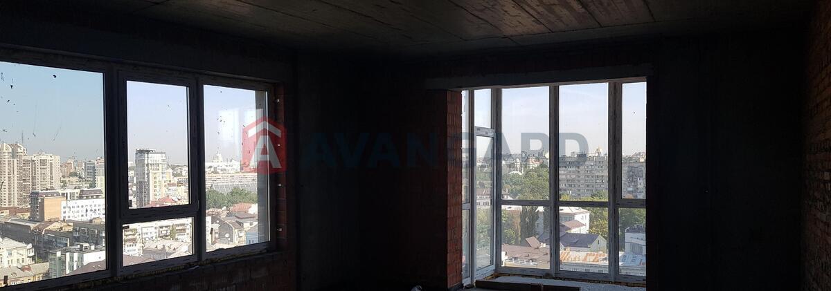 2 ����. ��������, 89/67/18 ��. �., 17/24 ���� ���� 7