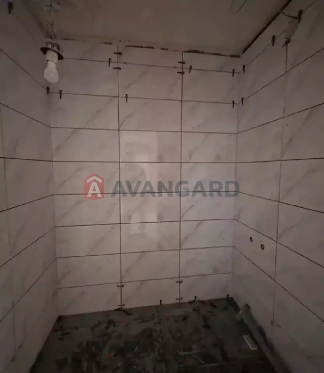 2 ����. ��������, 58/-/- ��. �., 9/9 ���� ���� 5