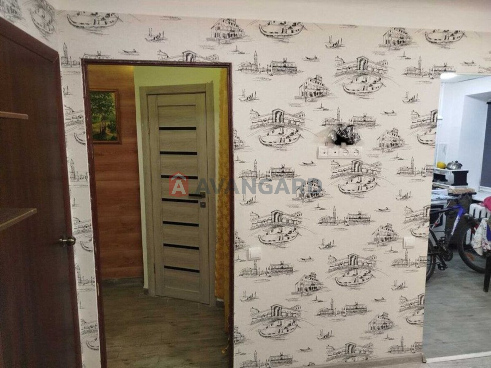 1 ��. ��������, 37/-/9 ��. �., 1/5 ������ ���� 4