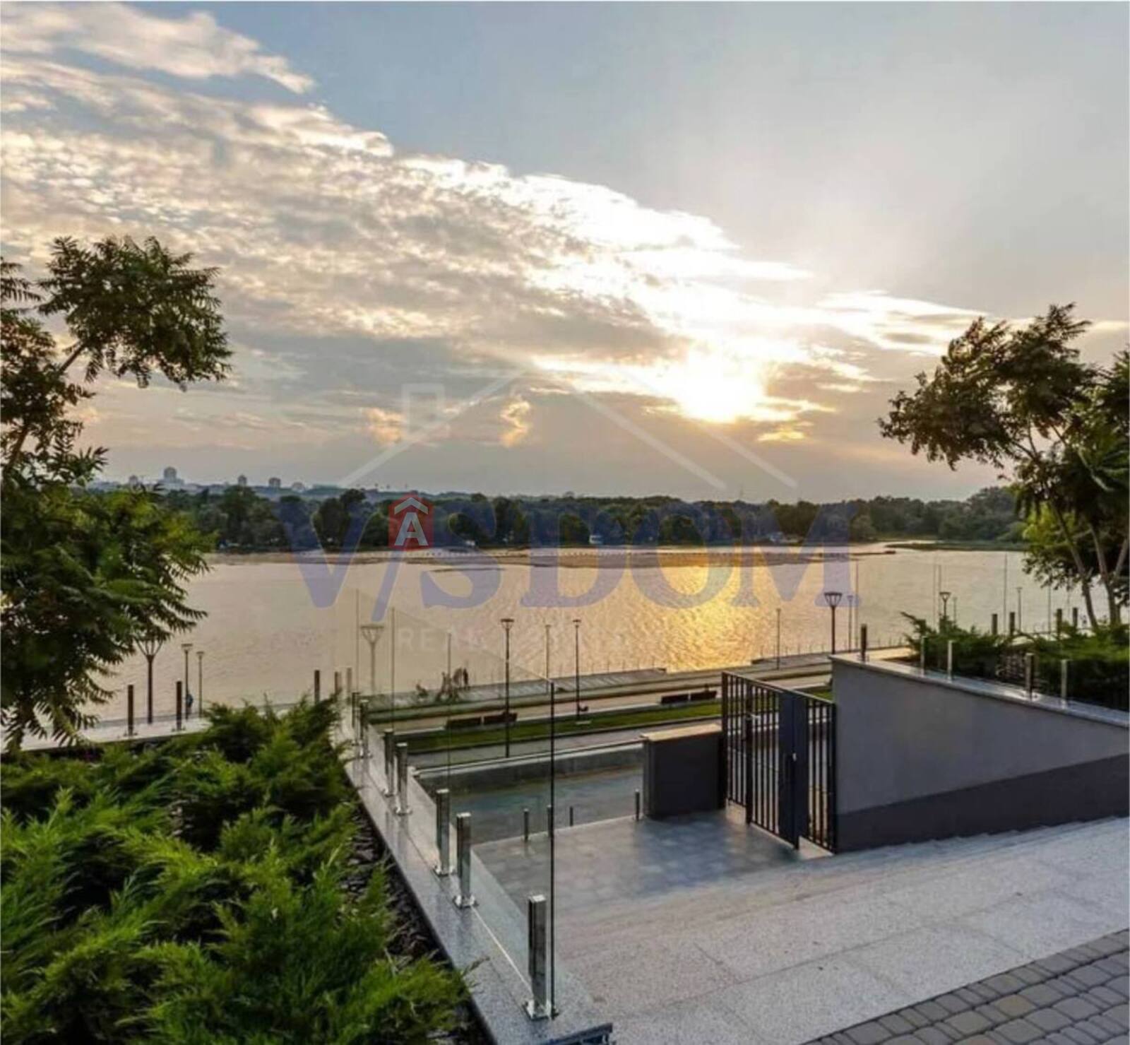 1 ��. ��������, 53/30/11 ��. �., 6/25 ������ ���� 10