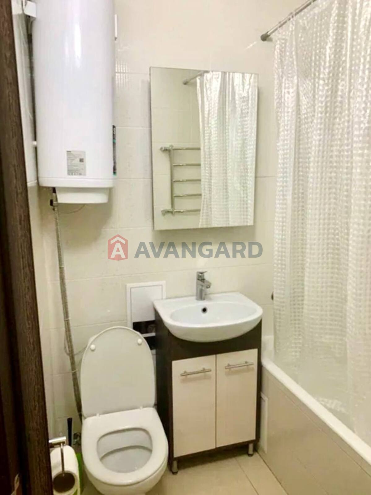 2 ��. ��������, 44/-/6 ��. �., 3/5 ������ ���� 9