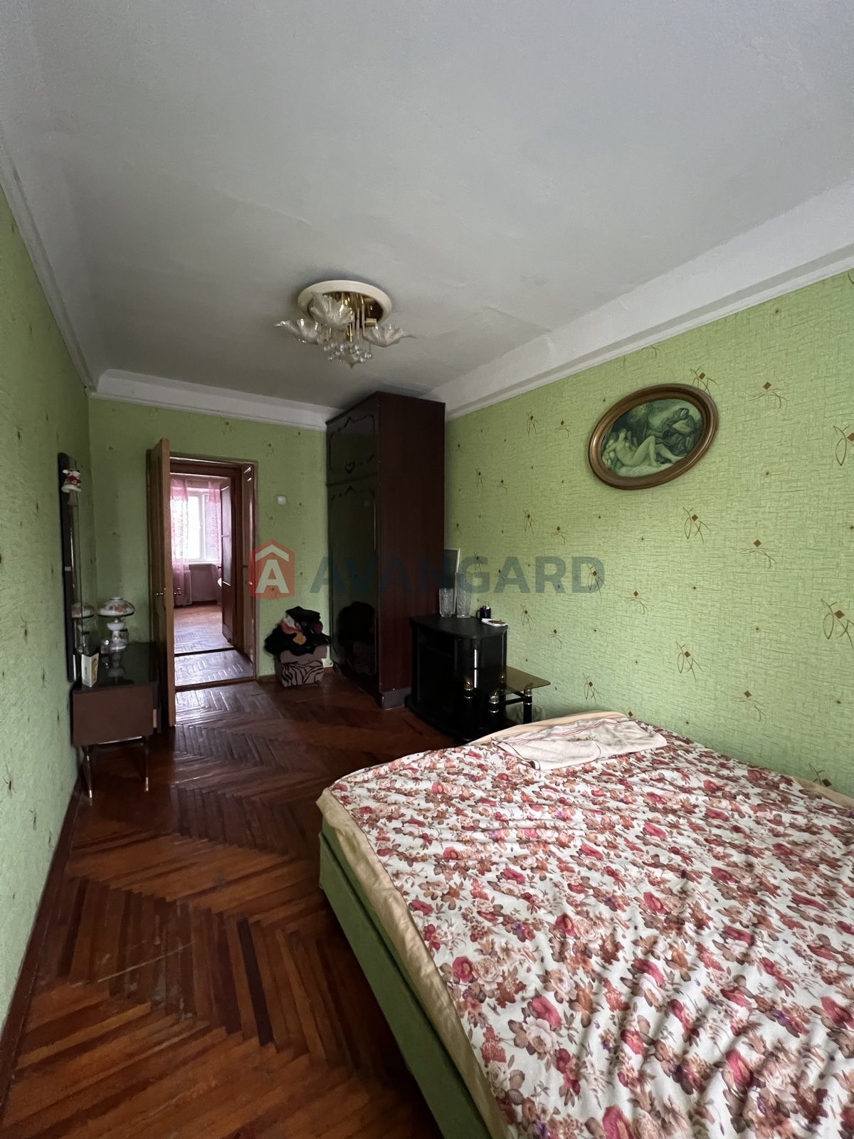 3 ��. ��������, 67/-/6 ��. �., 3/5 ������ ���� 4