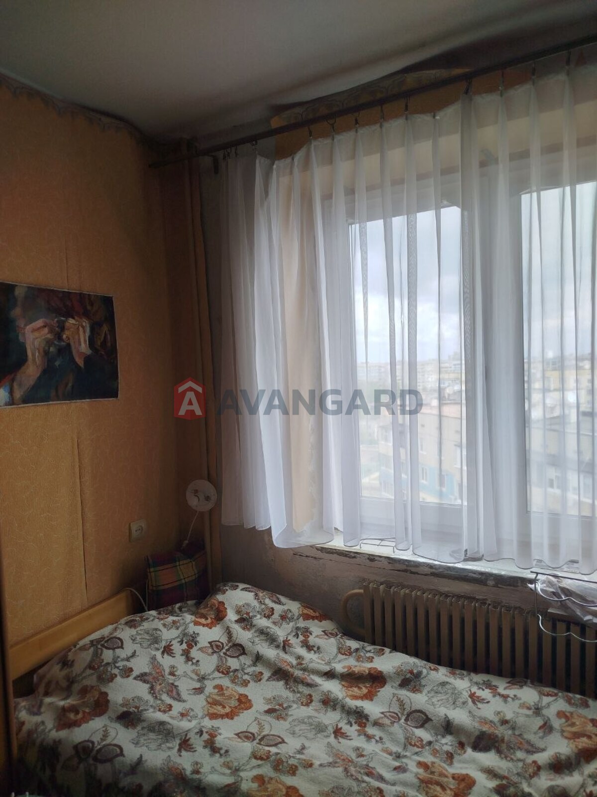 3 ��. ��������, 65/-/9 ��. �., 12/14 ������ ���� 2