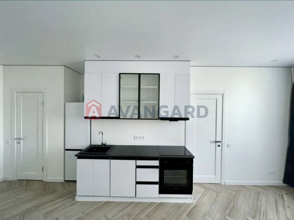 1 ��. ��������, 37/-/20 ��. �., 24/25 ������ ���� 1