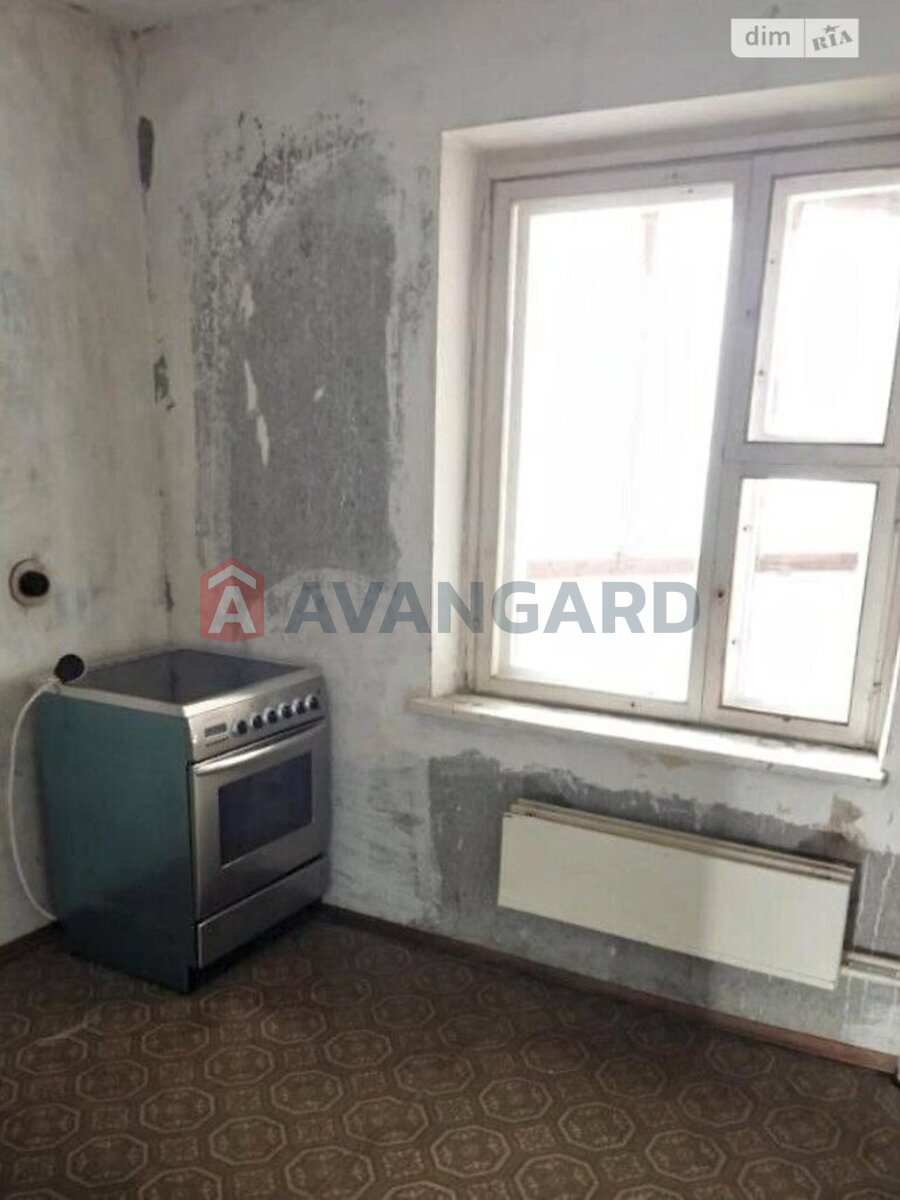 3 ��. ��������, 78/41/8 ��. �., 4/15 ������ ���� 11