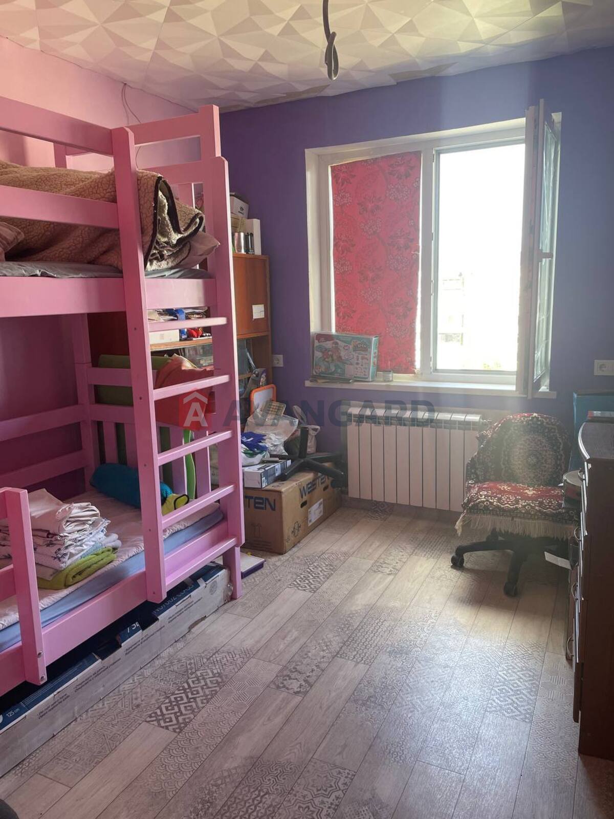 3 ��. ��������, 67/45/12 ��. �., 9/9 ������ ���� 6