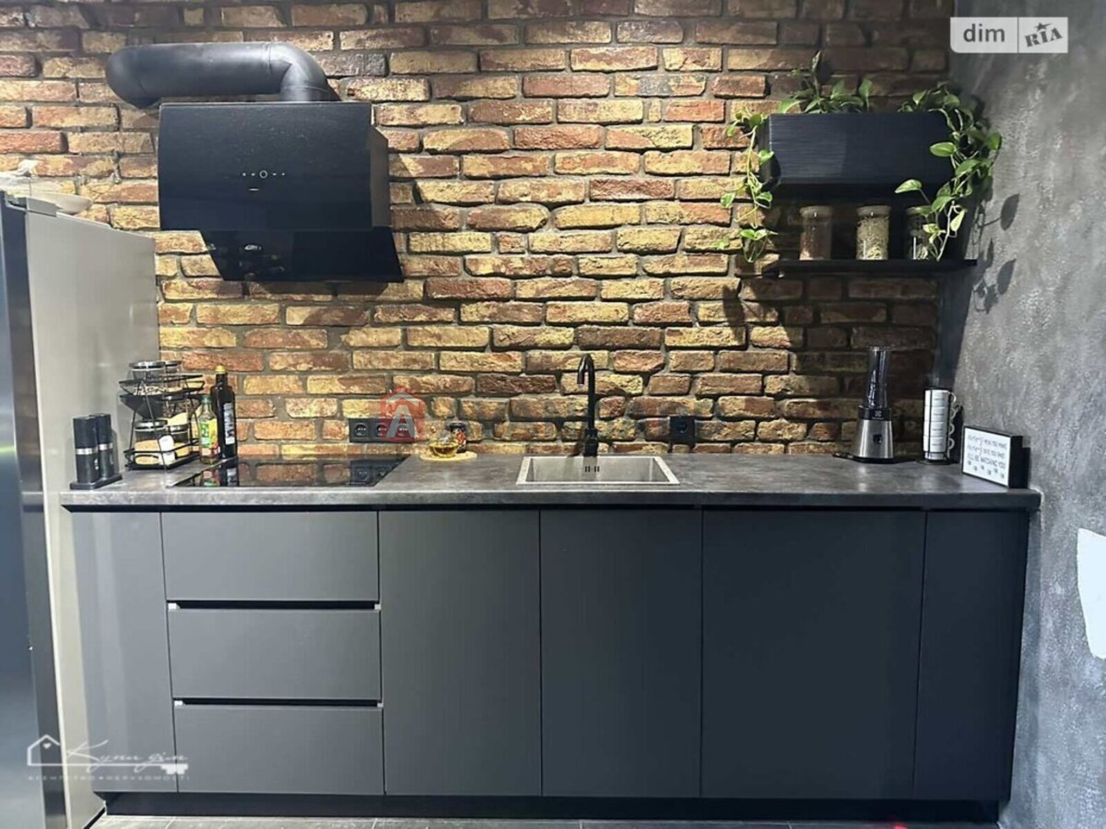 2 ��. ��������, 90/62/17 ��. �., 4/4 ������ ���� 5