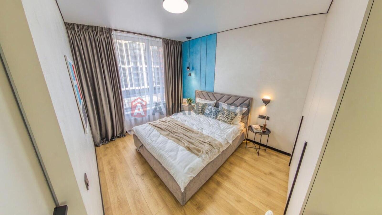 1 ��. ��������, 43/15/24 ��. �., 4/25 ������ ���� 6