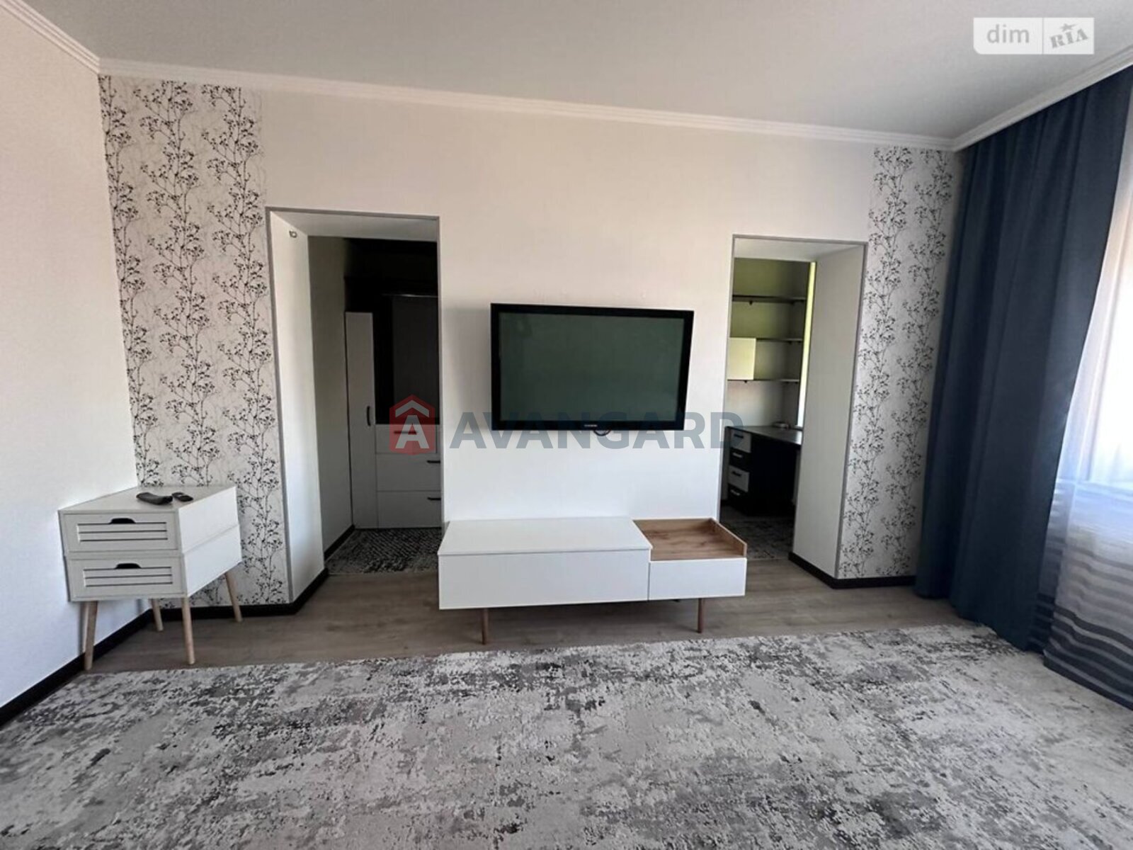 2 ��. ��������, 58/27/10 ��. �., 8/9 ������ ���� 12