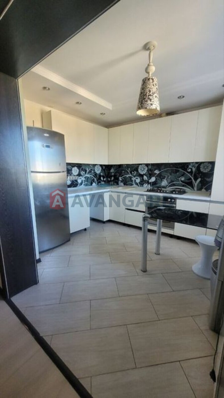 5 ��. ��������, 97/-/12 ��. �., 9/9 ������ ���� 1