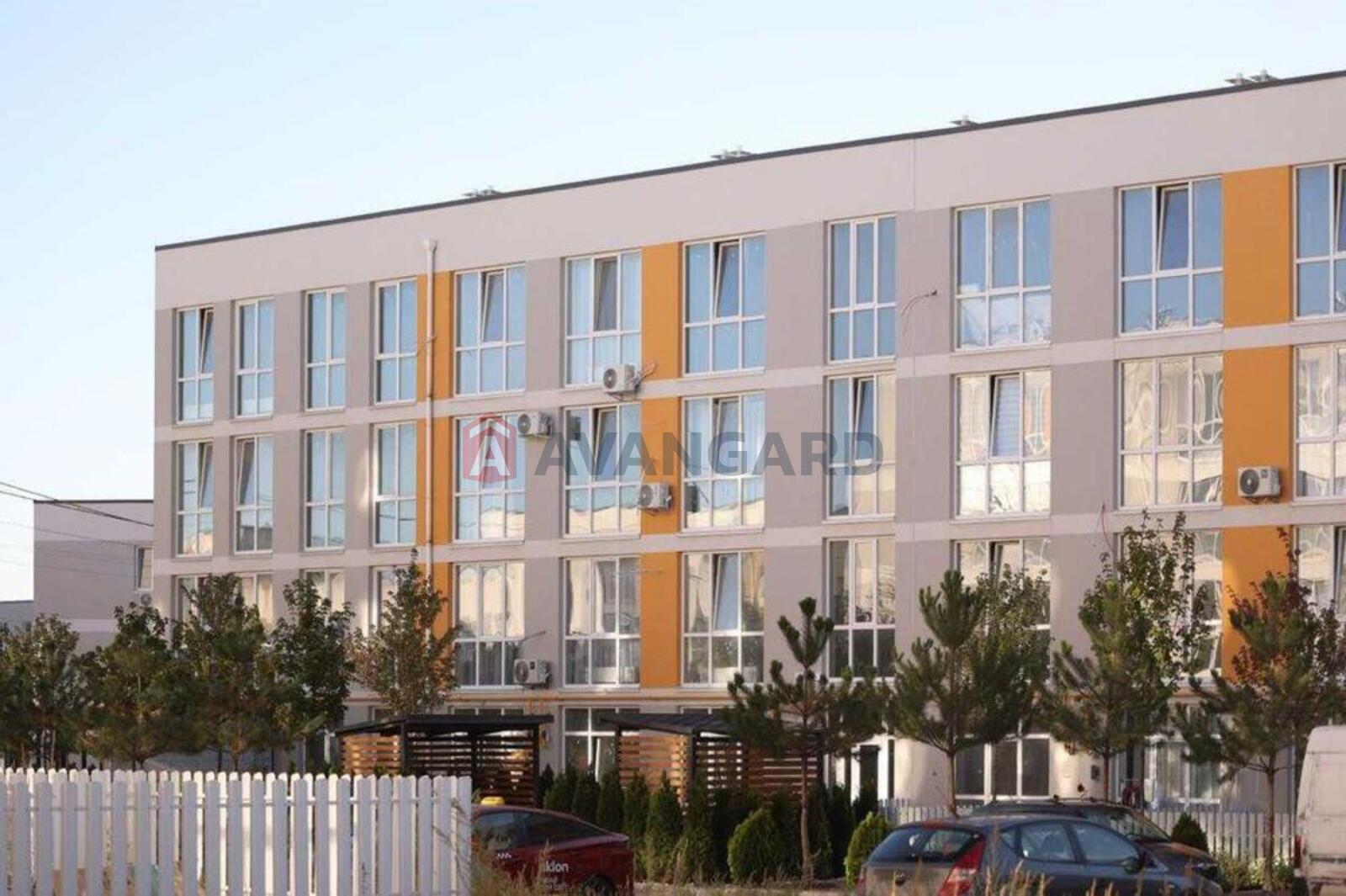 1 ��. ��������, 27/-/11 ��. �., 3/5 ������ ���� 7