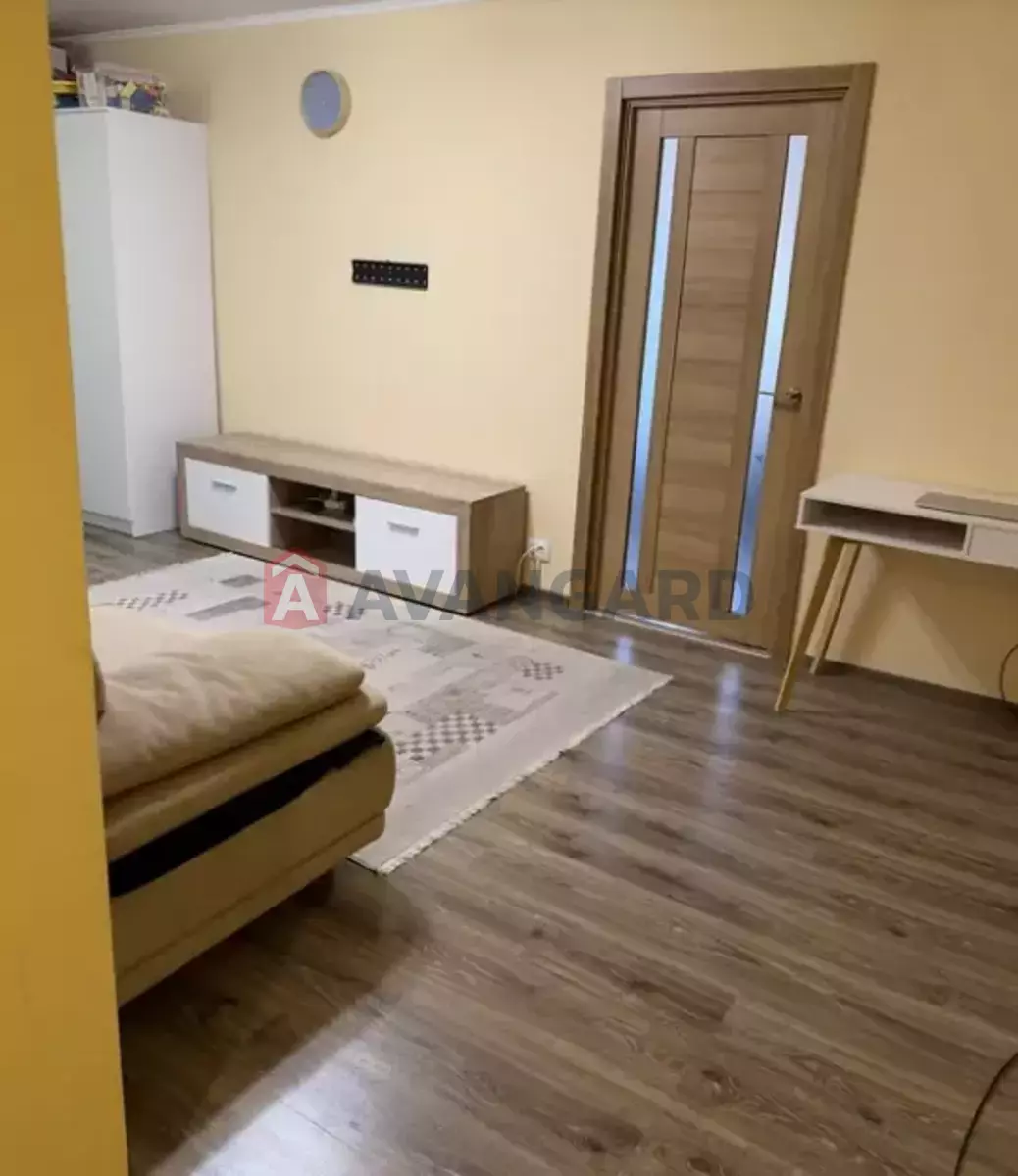 2 ��. ��������, 45/-/5 ��. �., 5/5 ������ ���� 7