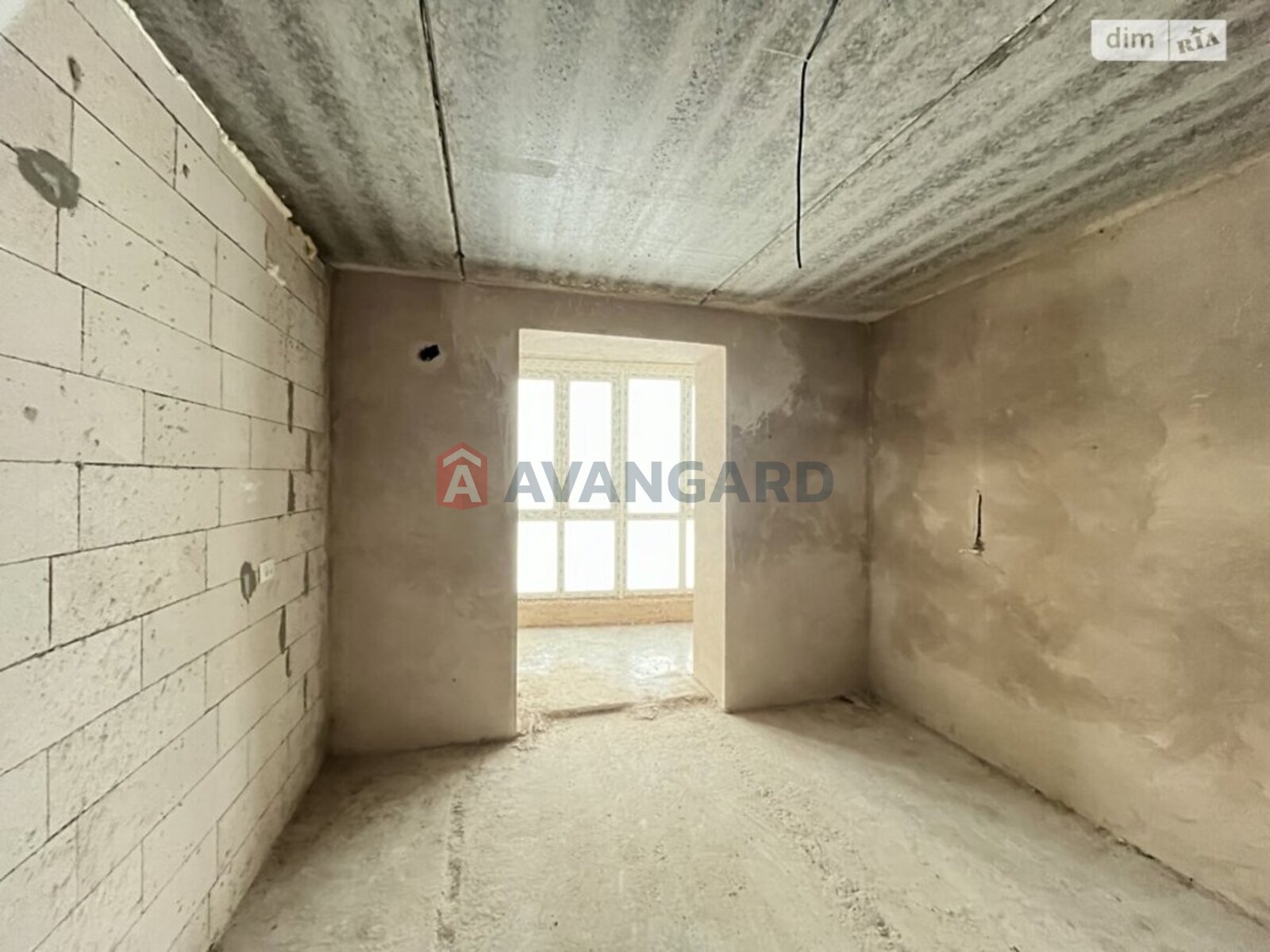 2 ����. ��������, 77/38/13 ��. �., 7/10 ���� ���� 2