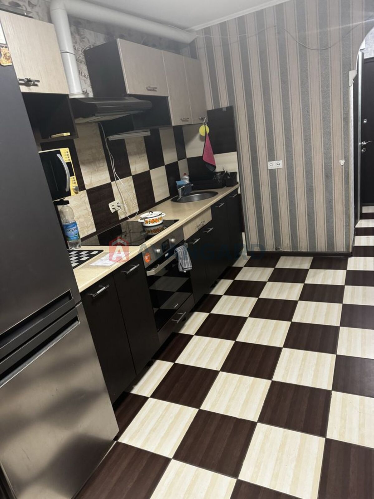 2 ��. ��������, 46/-/20 ��. �., 1/9 ������ ���� 2