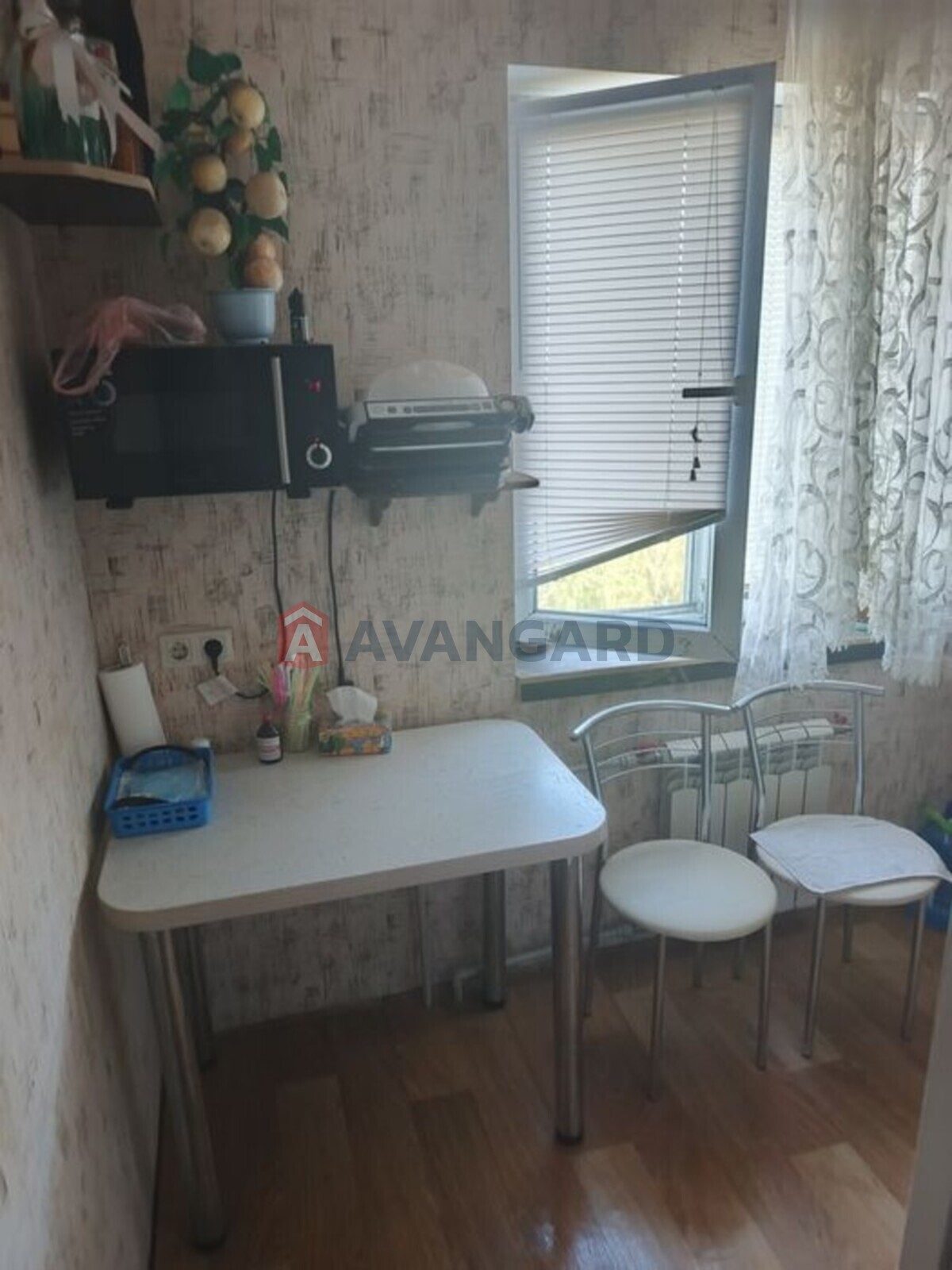 1 ����. ��������, 38/-/6 ��. �., 9/9 ���� ���� 2