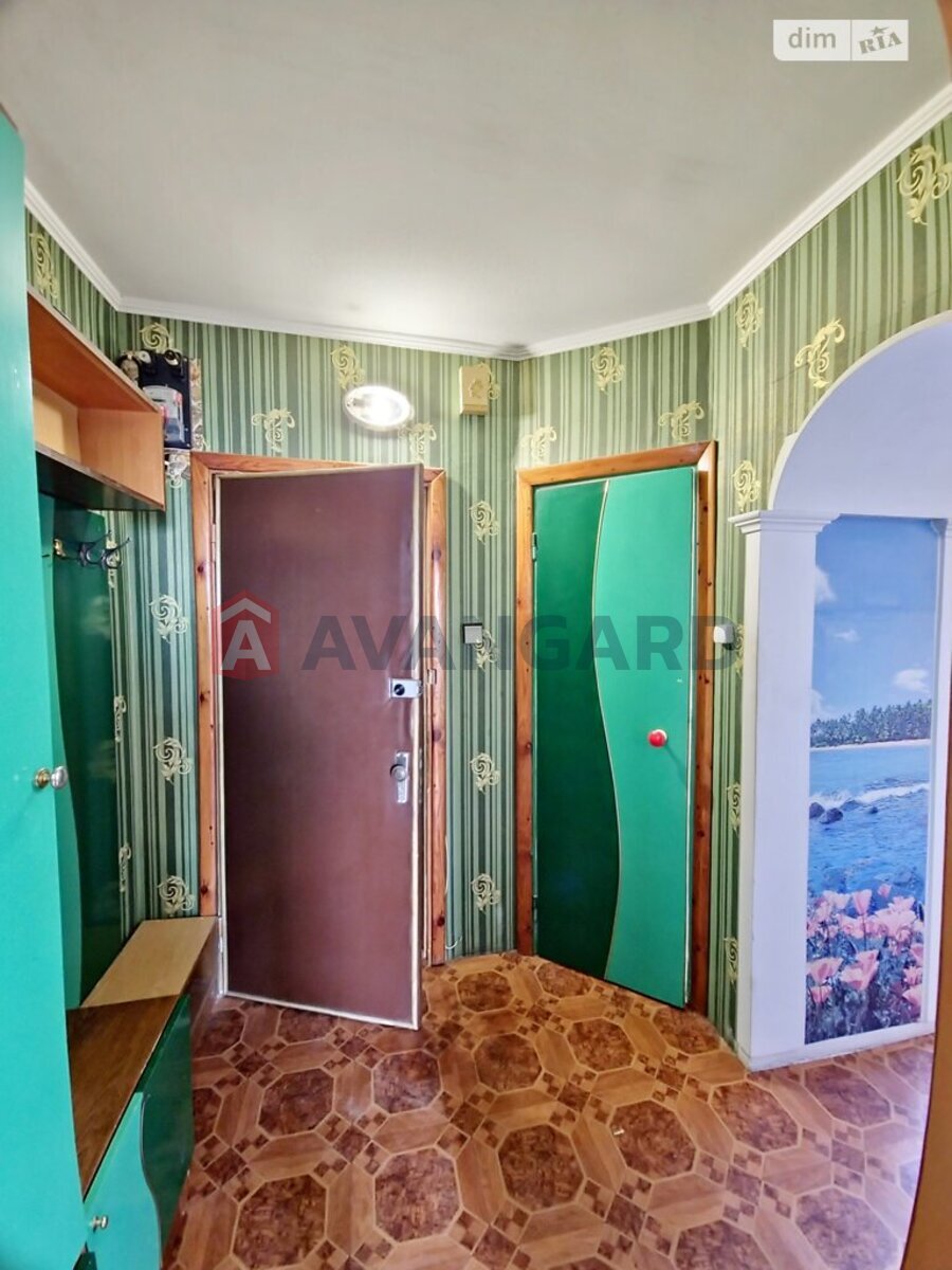 1 ��. ��������, 31/17/6 ��. �., 7/9 ������ ���� 5