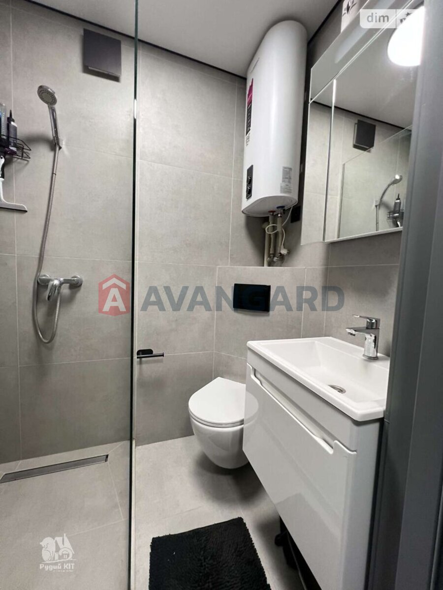 1 ��. ��������, 21/11/4 ��. �., 9/9 ������ ���� 11