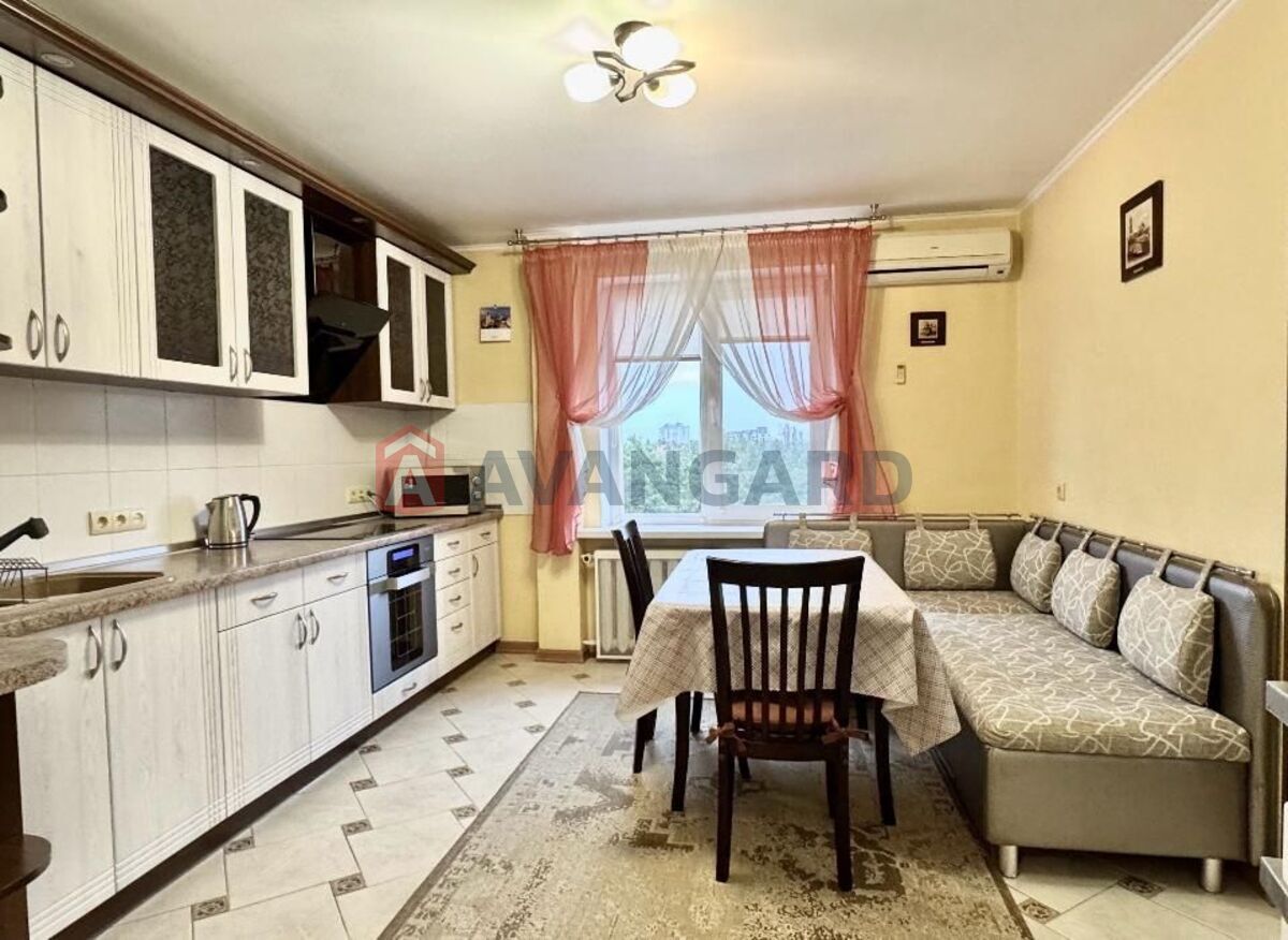 3 ��. ��������, 79/-/14 ��. �., 6/25 ������ ���� 9