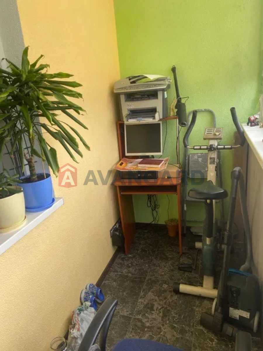 1 ��. ��������, 41/-/14 ��. �., 10/17 ������ ���� 6