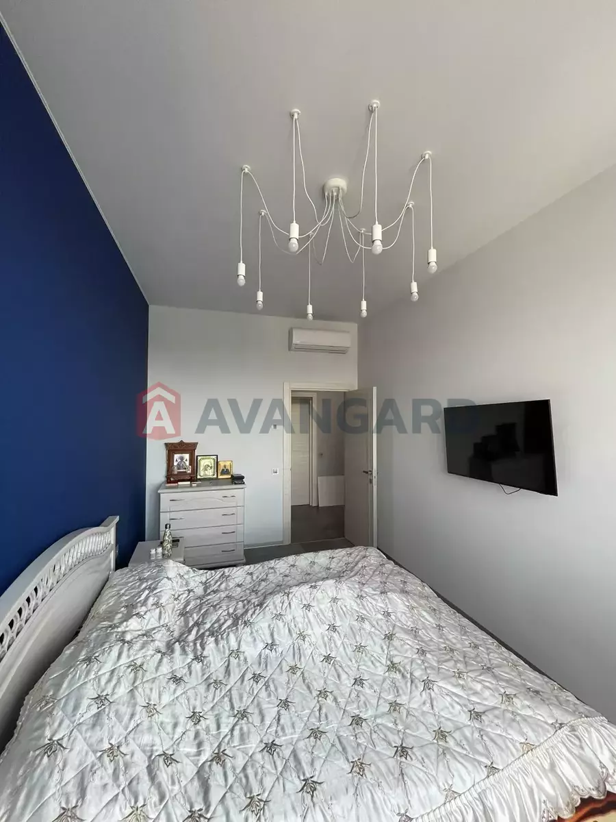 2 ��. ��������, 95/-/- ��. �., 8/9 ������ ���� 20