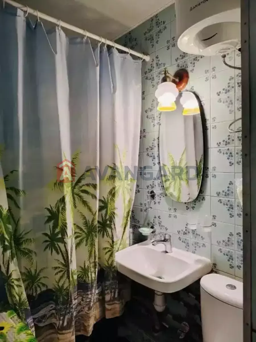 3 ��. ��������, 57/1/1 ��. �., 5/5 ������ ���� 11