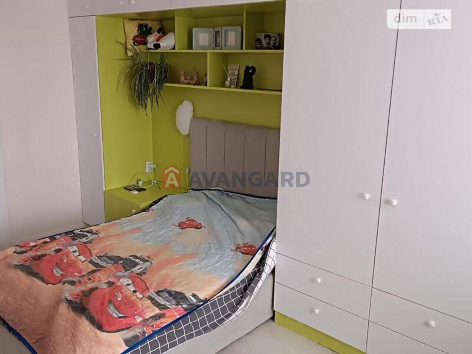 2 ��. ��������, 70/69/12 ��. �., 7/11 ������ ���� 13