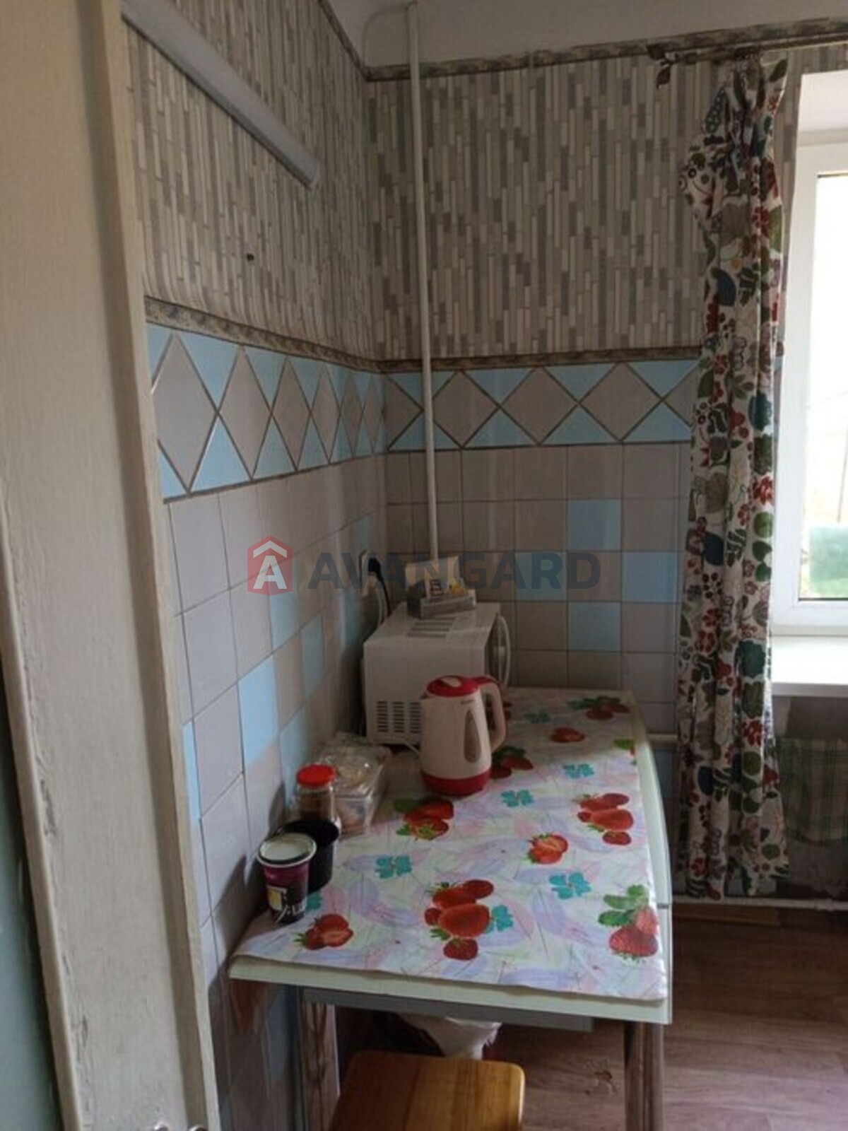 2 ��. ��������, 45/-/6 ��. �., 1/3 ������ ���� 6