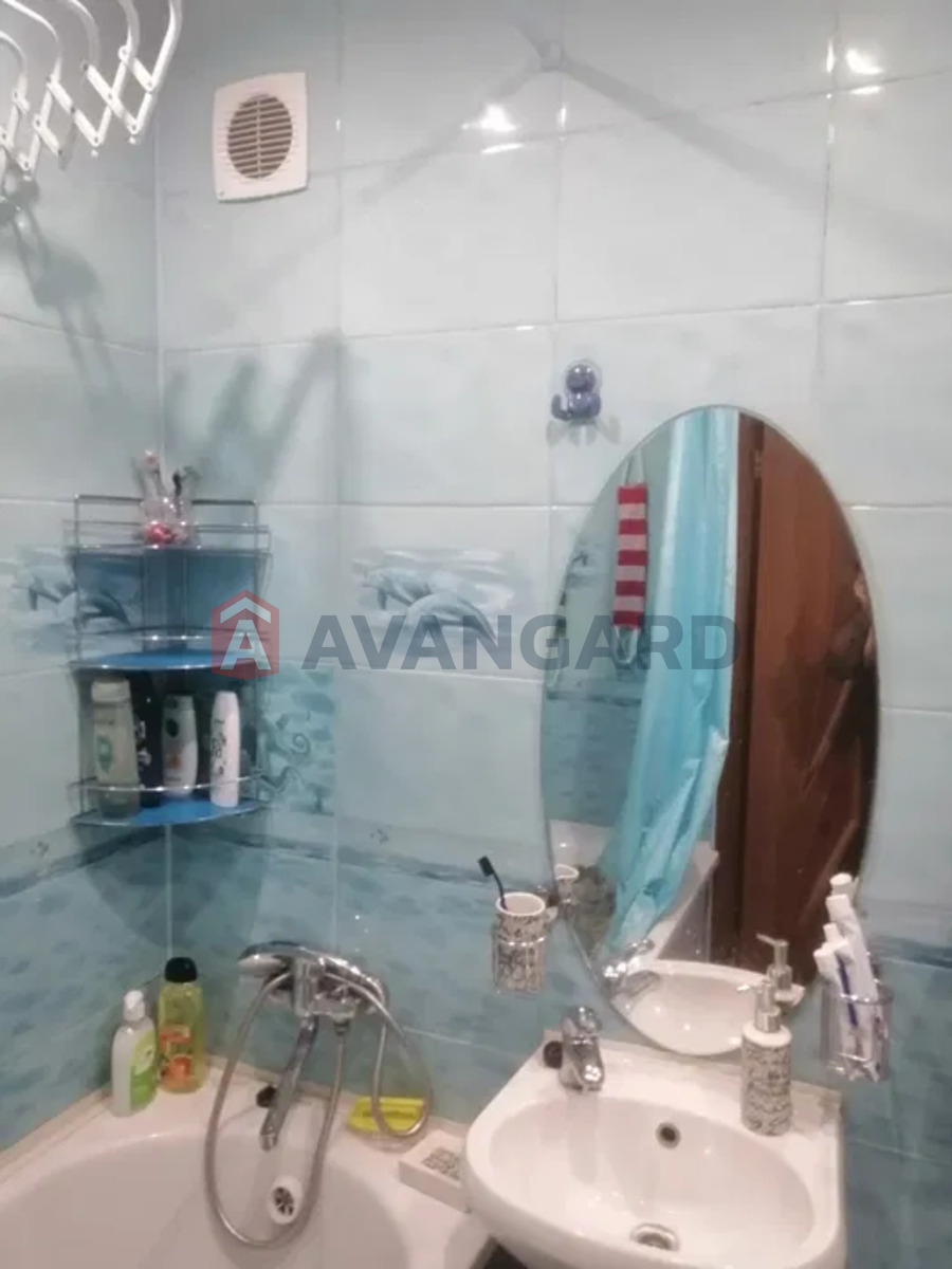 3 ����. ��������, 47/-/8 ��. �., 1/5 ���� ���� 5