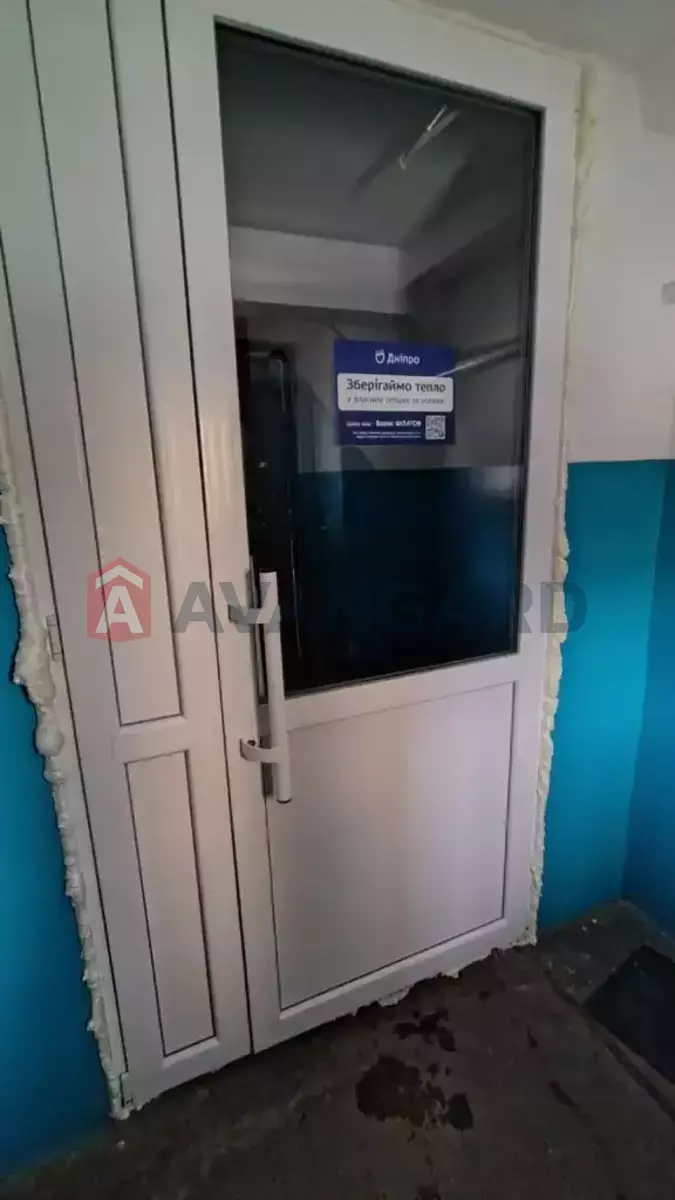 3 ��. ��������, 72/-/10 ��. �., 10/10 ������ ���� 19