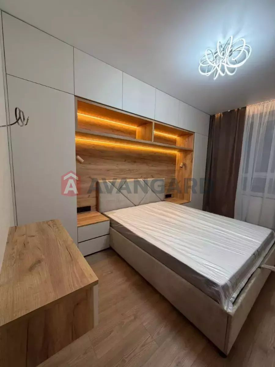 1 ��. ��������, 44/16/15 ��. �., 3/10 ������ ���� 2