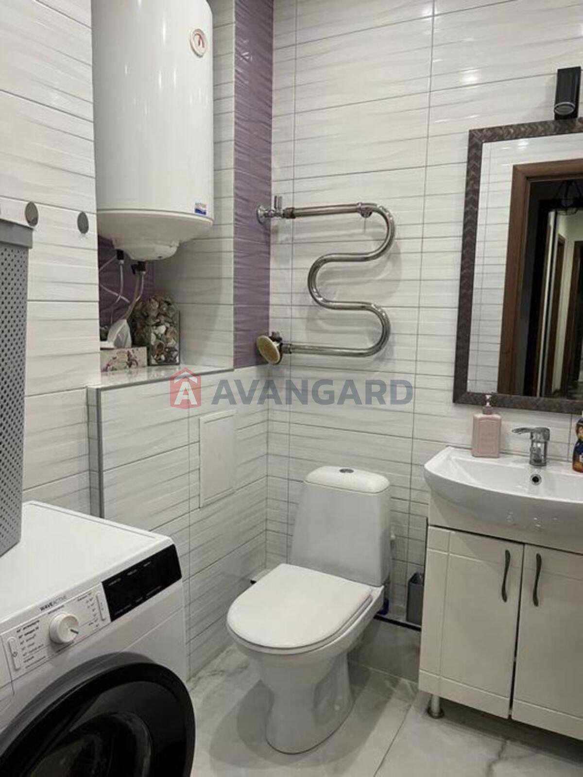 1 ��. ��������, 42/-/9 ��. �., 12/16 ������ ���� 5