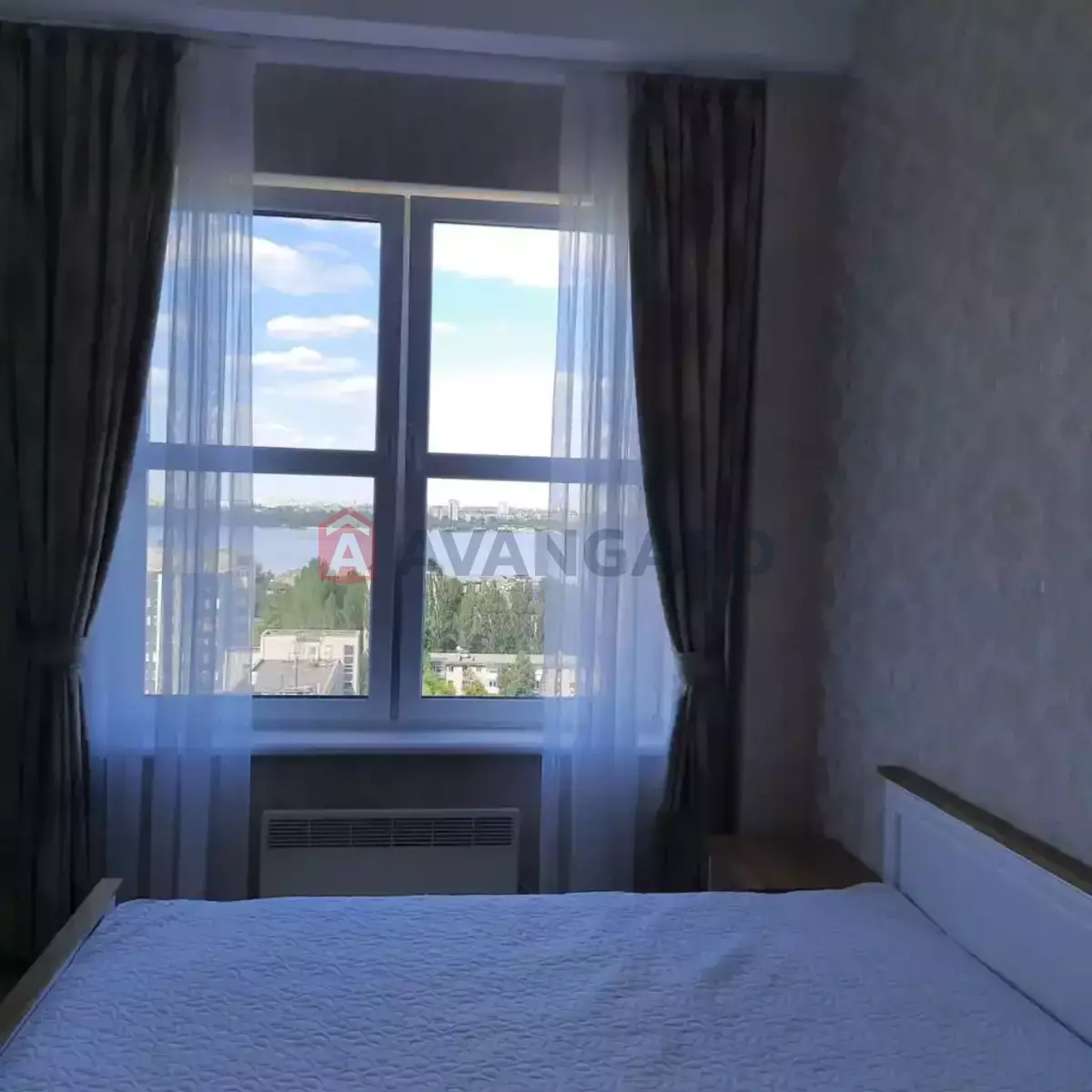 1 ��. ��������, 41/16/16 ��. �., 13/18 ������ ���� 14