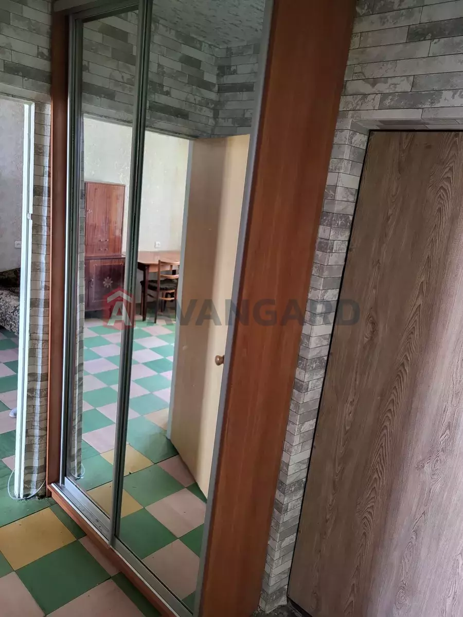 2 кім. квартира, 46/-/8 кв. м., 9/9 поверх фото 9 2 кім. квартира, 46/-/8 кв. м., 9/9 поверх фото 9