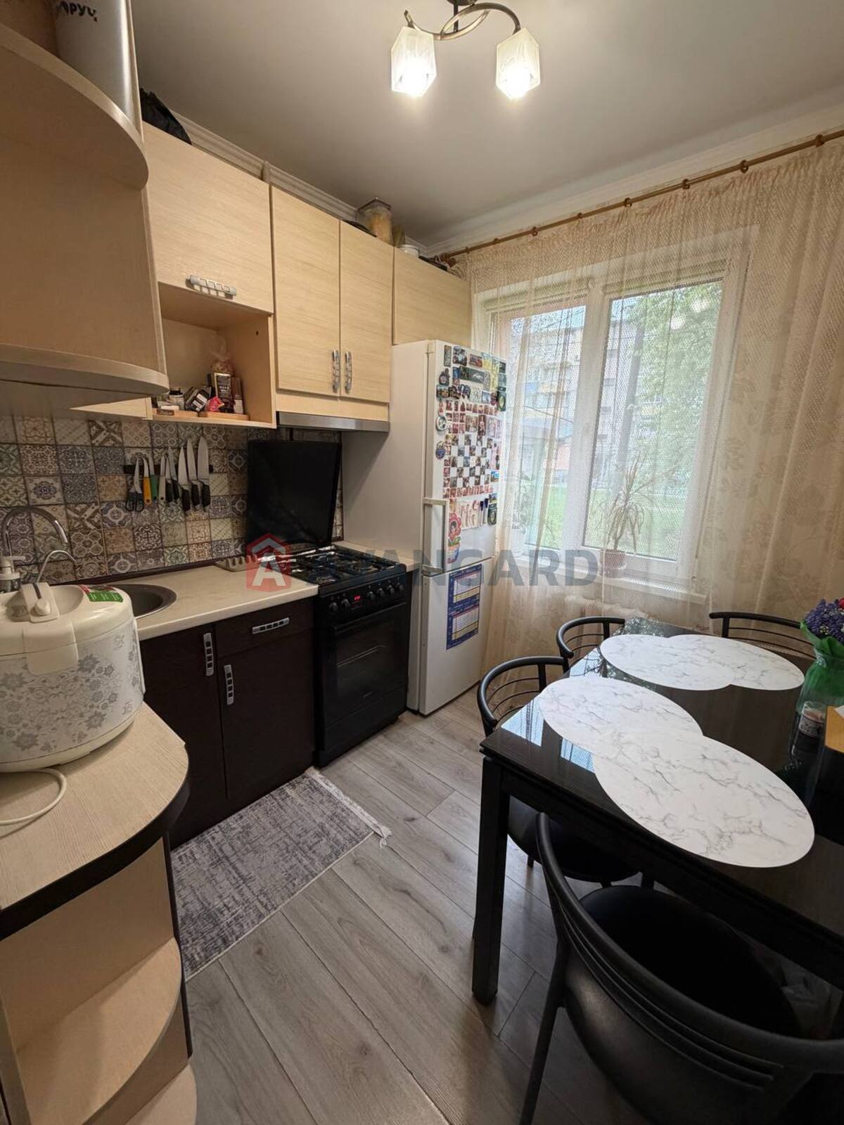 3 ��. ��������, 52/33/6 ��. �., 1/5 ������ ���� 1