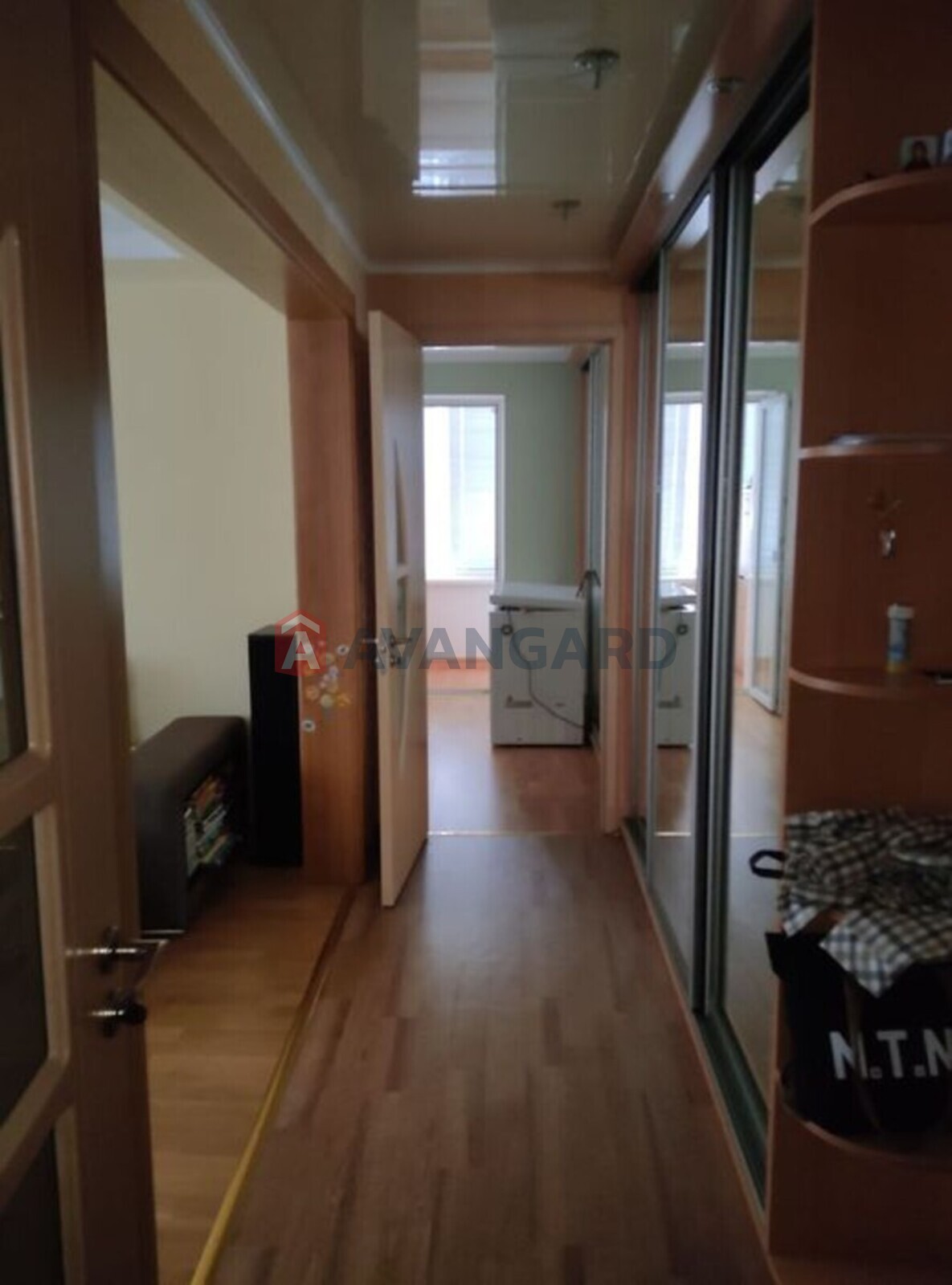 2 ��. ��������, 51/-/8 ��. �., 6/9 ������ ���� 3