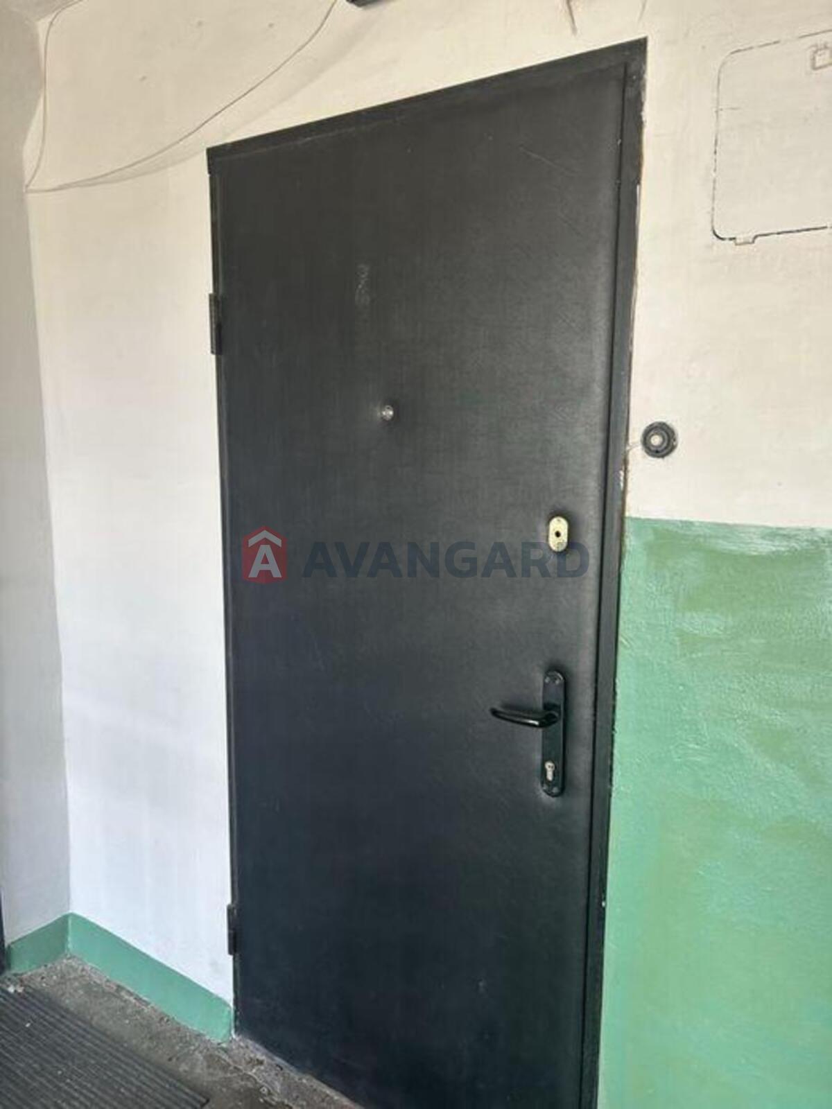 1 ��. ��������, 30/-/7 ��. �., 5/5 ������ ���� 11