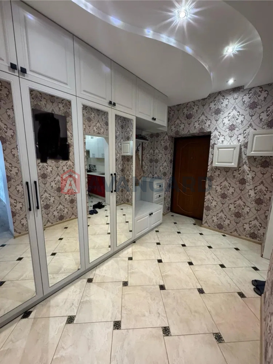 1 ��. ��������, 56/-/12 ��. �., 9/12 ������ ���� 7