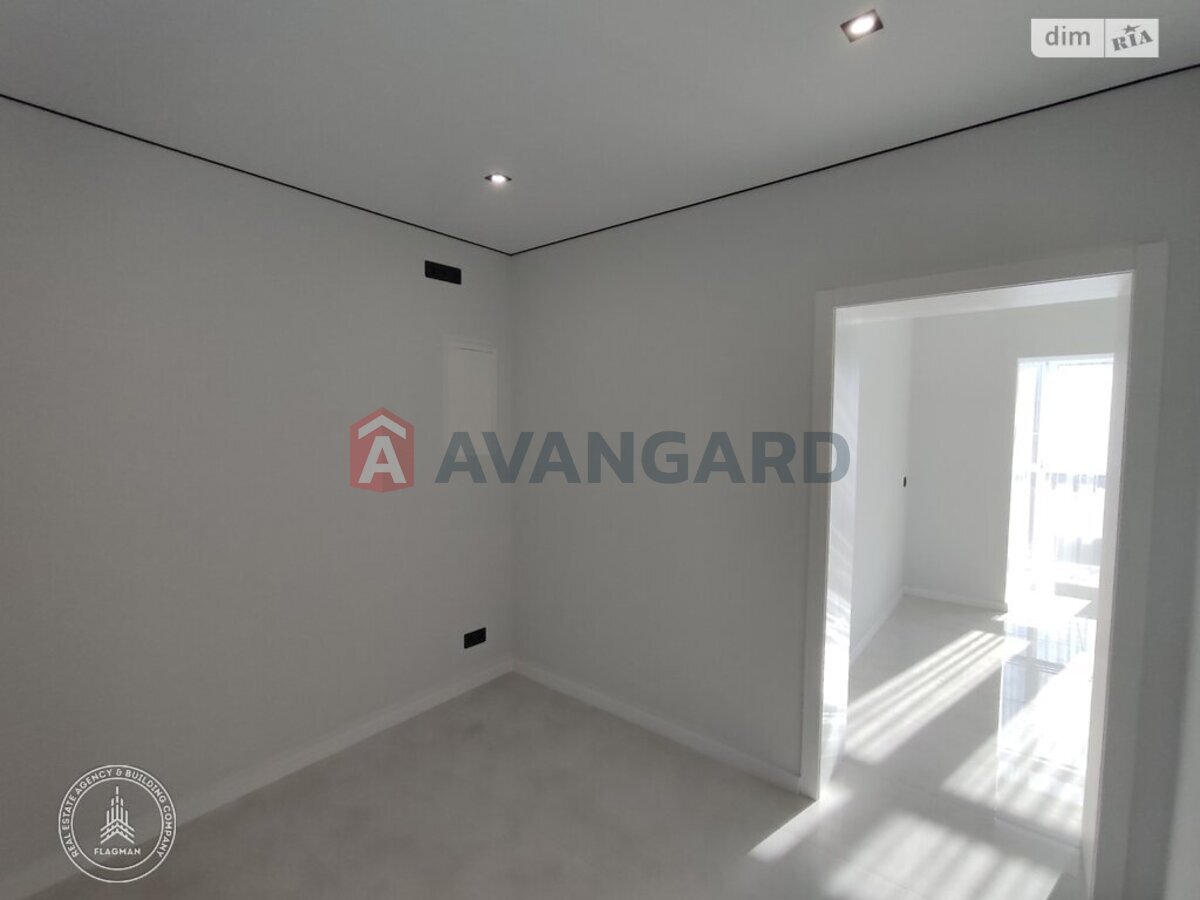 1 ��. ��������, 50/-/14 ��. �., 2/3 ������ ���� 22