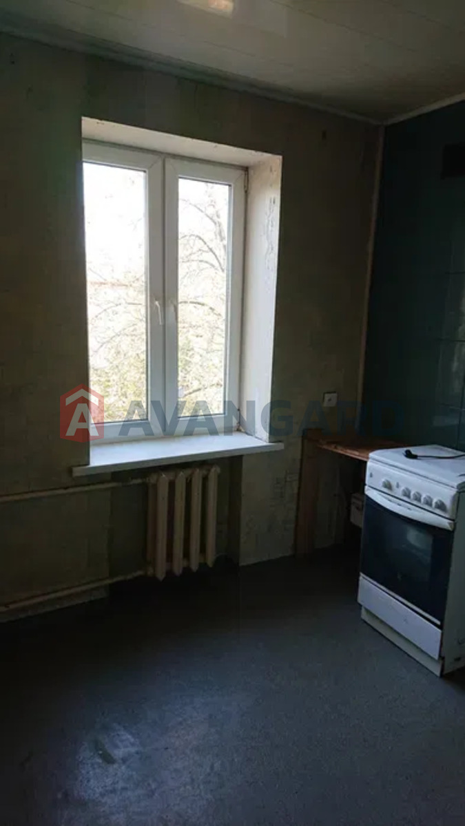 3 ����. ��������, 54/-/6 ��. �., 5/5 ���� ���� 7