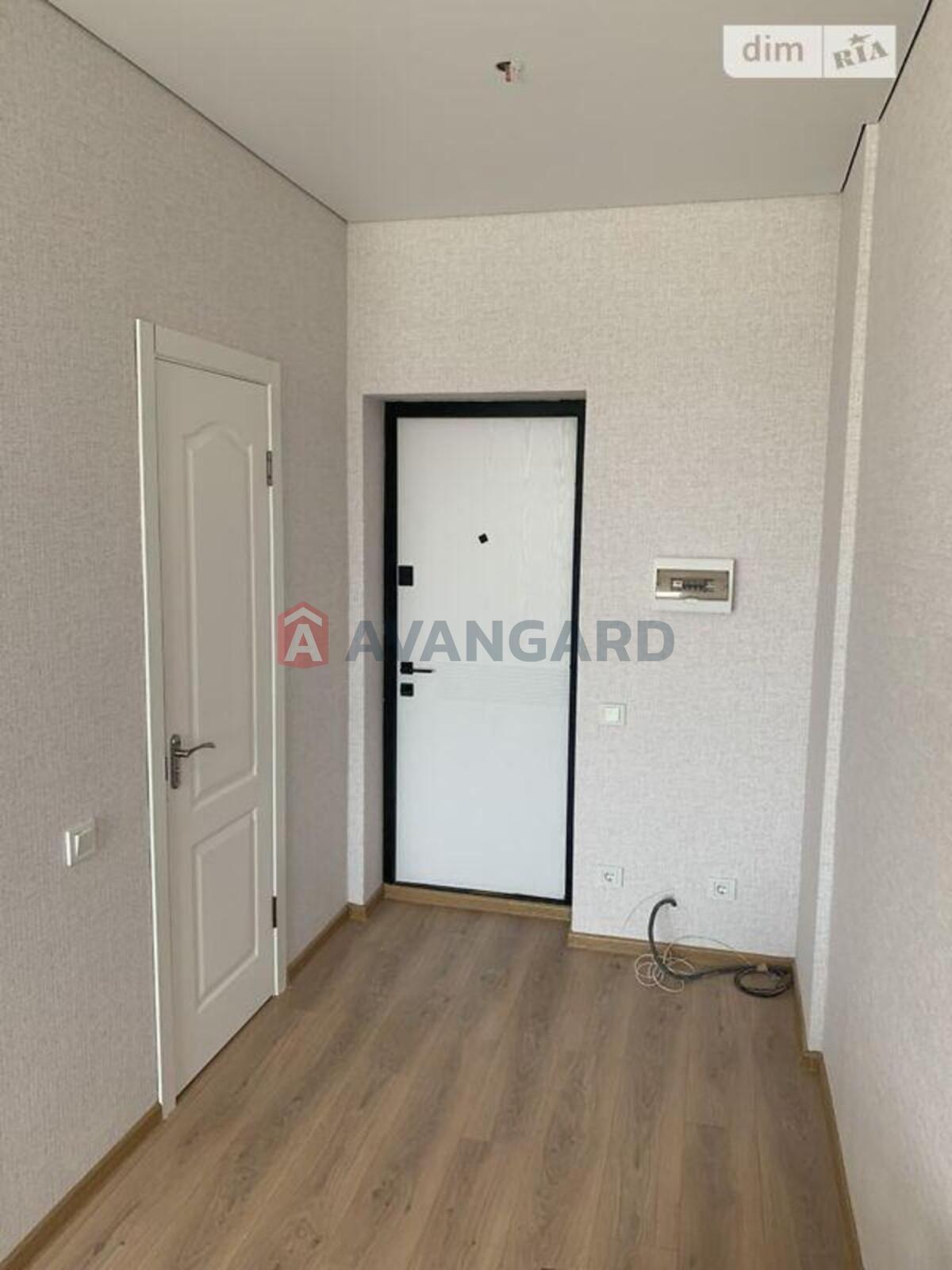 1 ��. ��������, 22/16/5 ��. �., 3/4 ������ ���� 4