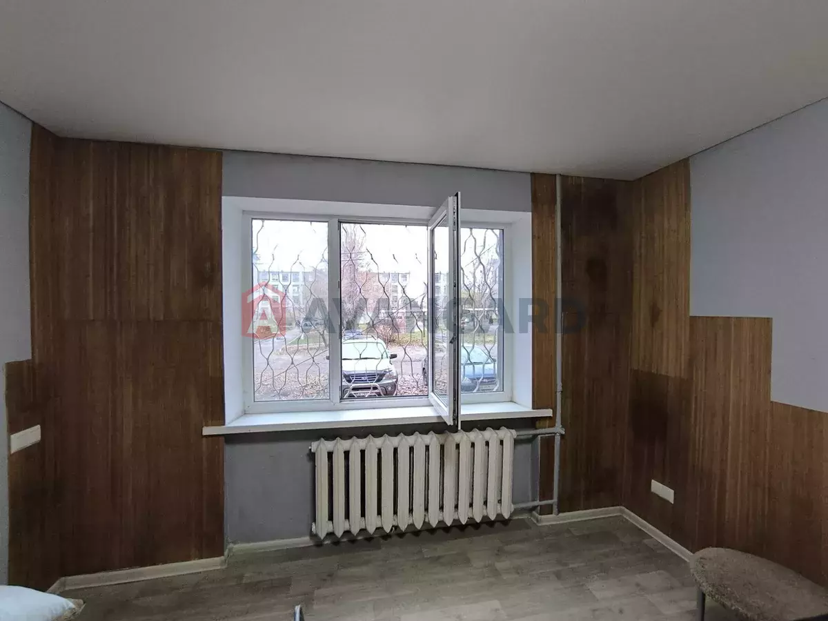 1 ��. ��������, 19/-/4 ��. �., 1/5 ������ ���� 1